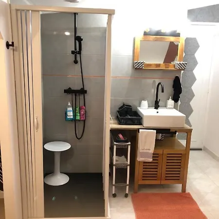 De Saint-louis Πανσιόν Courson