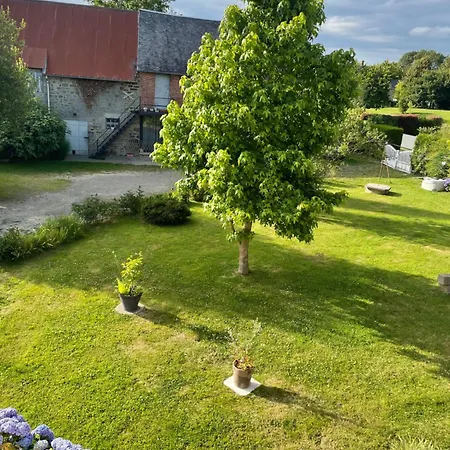 De Saint-louis Πανσιόν 3*